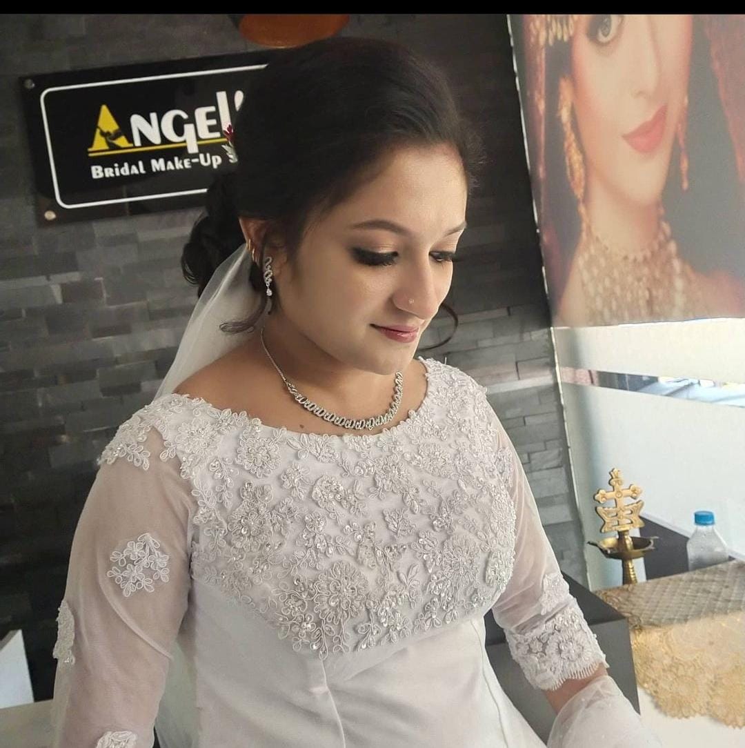 ANGELS BEAUTY PARLOUR AND BRIDAL STUDIO THODUPUZHA